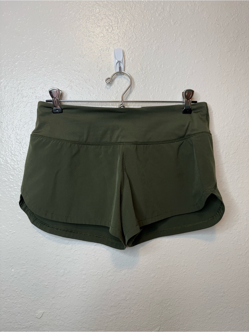Vuori Omni Performance Shorts in Hunter Green Quick Dry Size Extra Small XS Gym
